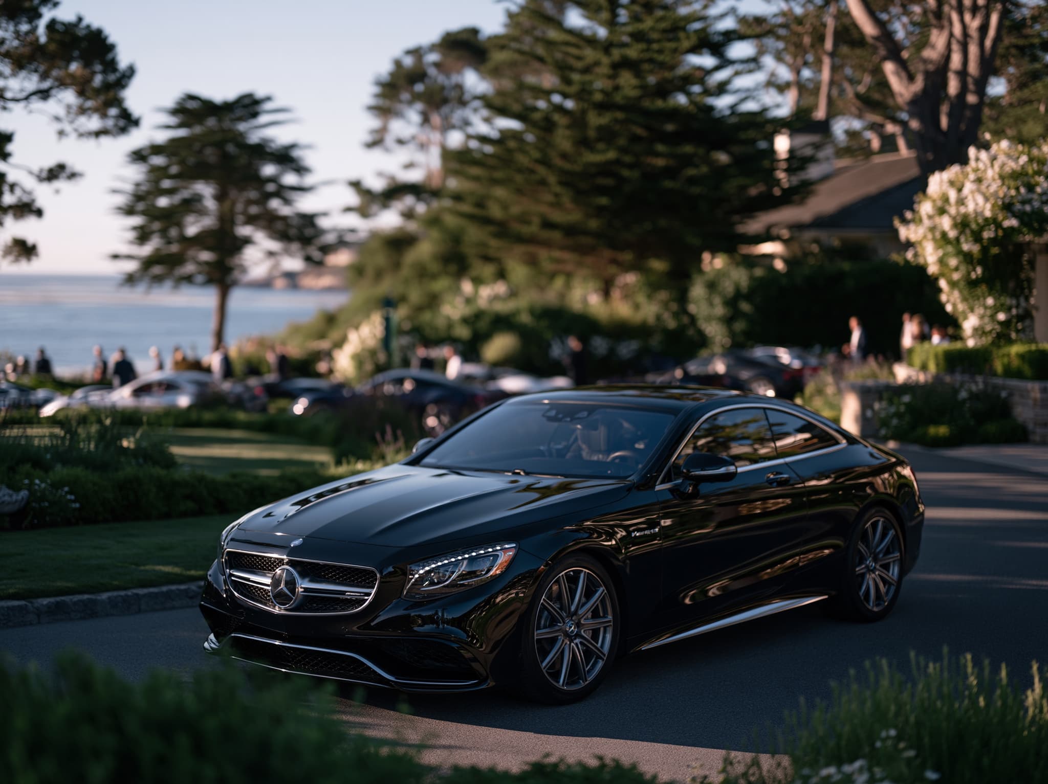 Carmel Car Service — PB Limo chauffeured car service